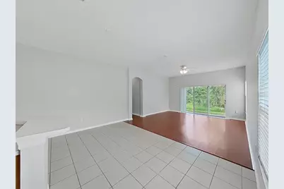 9541 Cypress Harbor Drive, Gibsonton, FL 33534 - Photo 19