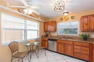 4932 Cypress Trace Dr, Tampa, FL 33624 - Photo 11