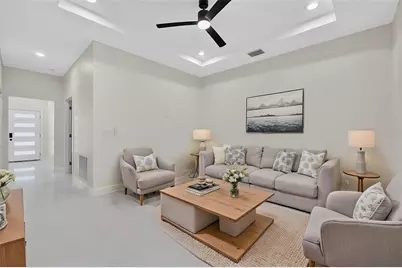 613 W Valencia Street, Lakeland, FL 33805 - Photo 9