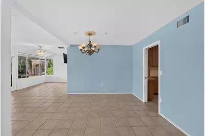 1003 Andover Circle, Sun City Center, FL 33573 - Photo 17