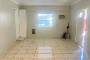 827 19th Ave N, Saint Petersburg, FL 33704 - Photo 15