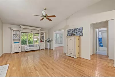 992 Spinnaker Court, Tarpon Springs, FL 34689 - Photo 13