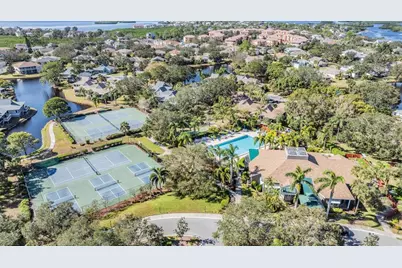 992 Spinnaker Court, Tarpon Springs, FL 34689 - Photo 53