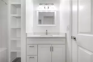800 S Dakota Ave, Tampa, FL 33606 - Photo 11
