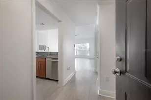 800 S Dakota Ave, Tampa, FL 33606 - Photo 3