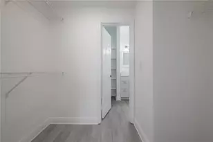 800 S Dakota Ave, Tampa, FL 33606 - Photo 13