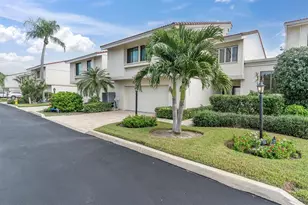 5668 Escondida Blvd S, Saint Petersburg, FL 33715 - Photo 57