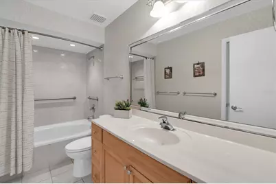 5668 Escondida Boulevard S, Saint Petersburg, FL 33715 - Photo 41