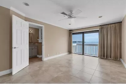 5668 Escondida Boulevard S, Saint Petersburg, FL 33715 - Photo 27