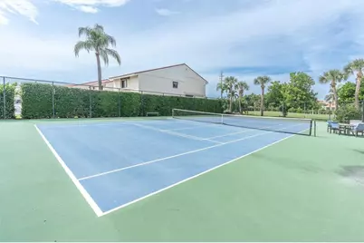 5668 Escondida Boulevard S, Saint Petersburg, FL 33715 - Photo 53