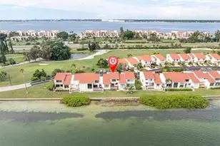 5668 Escondida Blvd S, Saint Petersburg, FL 33715 - Photo 3