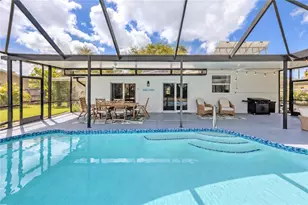 324 Beach Rd, Venice, FL 34285 - Photo 23