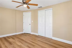 3521 Kimberly Oaks Dr, Holiday, FL 34691 - Photo 5