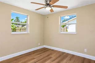 3521 Kimberly Oaks Dr, Holiday, FL 34691 - Photo 9