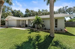 9488 88th Terrace, Seminole, FL 33777 - Photo 3