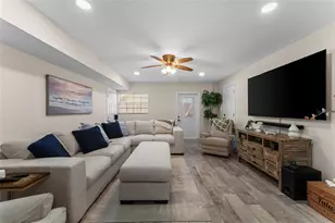 9488 88th Terrace, Seminole, FL 33777 - Photo 11