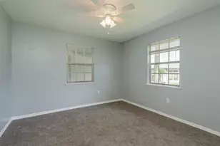 4844 Booth Bay Dr, New Port Richey, FL 34652 - Photo 15