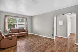 541 S Clayton Ave, Lakeland, FL 33801 - Photo 17