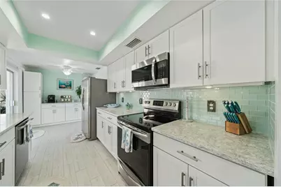 632 Shore Drive, Largo, FL 33771 - Photo 15