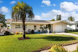 632 Shore Dr, Largo, FL 33771 - Photo 71