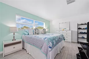 632 Shore Dr, Largo, FL 33771 - Photo 23