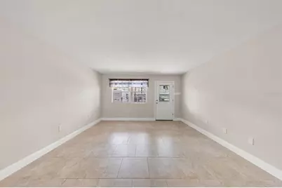 6025 Shore Boulevard S #107, Gulfport, FL 33707 - Photo 9