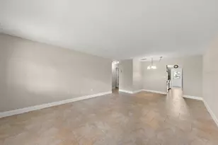 6025 Shore Blvd S, Gulfport, FL 33707 - Photo 7