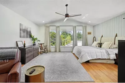 185 24th Avenue N, Saint Petersburg, FL 33704 - Photo 27