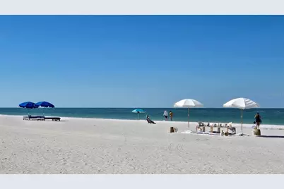 19201 Vista Lane #D2, Indian Shores, FL 33785 - Photo 21