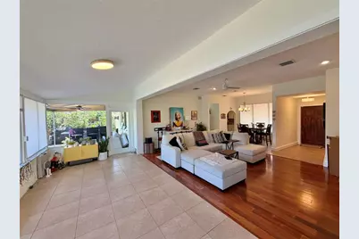 2142 NE 17th Avenue, Wilton Manors, FL 33305 - Photo 9