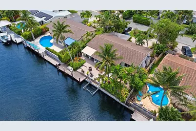 2142 NE 17th Avenue, Wilton Manors, FL 33305 - Photo 33