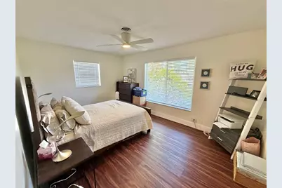 2142 NE 17th Avenue, Wilton Manors, FL 33305 - Photo 17