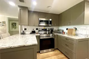 7893 Sailboat Key Blvd S, South Pasadena, FL 33707 - Photo 3