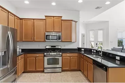 11310 Winthrop Lake Drive, Riverview, FL 33578 - Photo 7