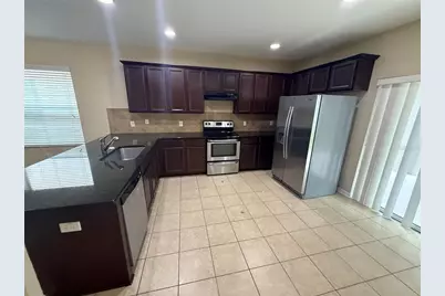 12669 Belcroft Drive, Riverview, FL 33579 - Photo 5