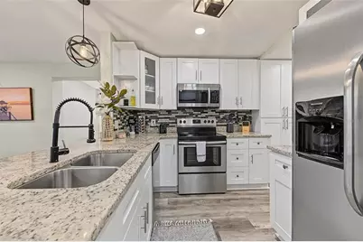 2109 E Flora Street, Tampa, FL 33610 - Photo 23