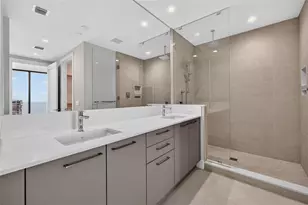 275 1st Ave S, Saint Petersburg, FL 33701 - Photo 23