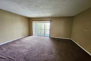 9209 Tudor Dr, Tampa, FL 33615 - Photo 5