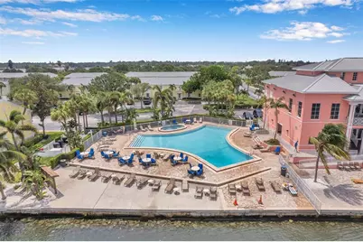 5118 Coquina Key Drive SE #B, Saint Petersburg, FL 33705 - Photo 29