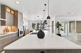 3201 W Wyoming Ave, Tampa, FL 33611 - Photo 15