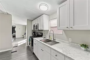 10898 NE 220th St, Fort Mc Coy, FL 32134 - Photo 13