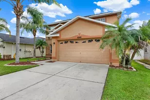 6946 Belt Link Loop, Wesley Chapel, FL 33545 - Photo 3