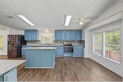 7257 Berry Road, Zephyrhills, FL 33540 - Photo 21