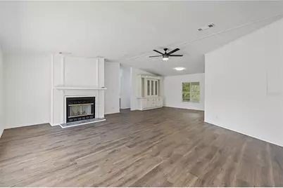 7257 Berry Road, Zephyrhills, FL 33540 - Photo 5