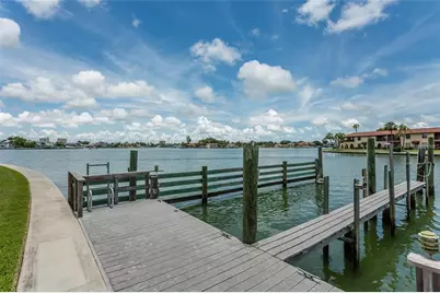 505 Sandy Hook Road #505, Treasure Island, FL 33706 - Photo 3