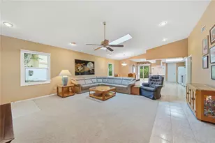 3423 Pico Dr, Tampa, FL 33614 - Photo 9