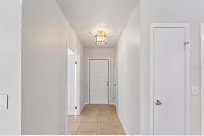 14051 Briardale Lane, Tampa, FL 33618 - Photo 3