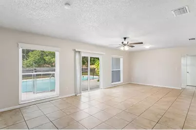 14051 Briardale Lane, Tampa, FL 33618 - Photo 13