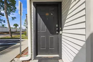 738 Haven Pl, Tarpon Springs, FL 34689 - Photo 1
