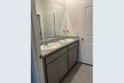12463 Shining Willow Street, Riverview, FL 33579 - Photo 13